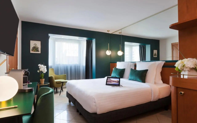 Park and Suites Prestige Cannes Croisette Hotel