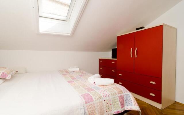 Apartment Mala Ana