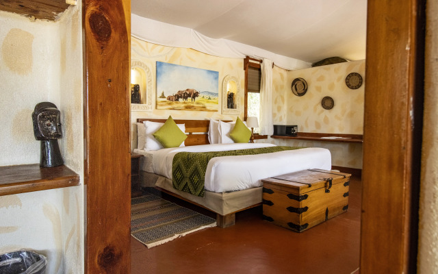 PrideInn Mara Camp & Cottages