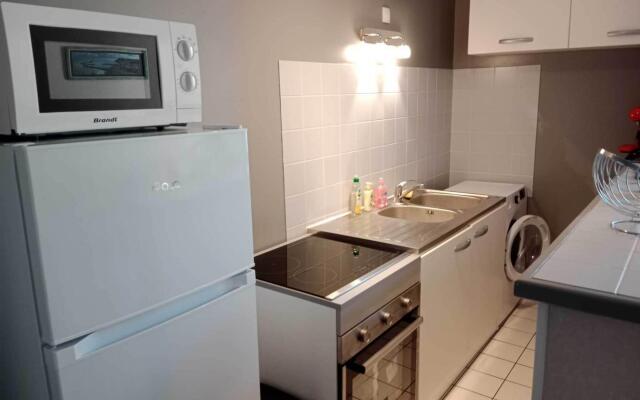 Modern apartment in Bayeux near Tapestry Museum