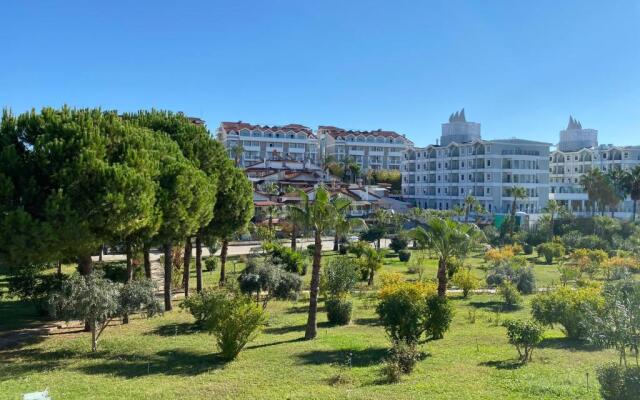 Side apartments near the sea