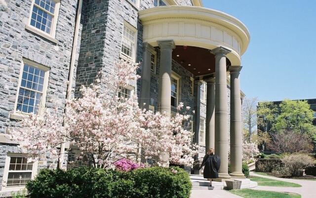 University of King's College