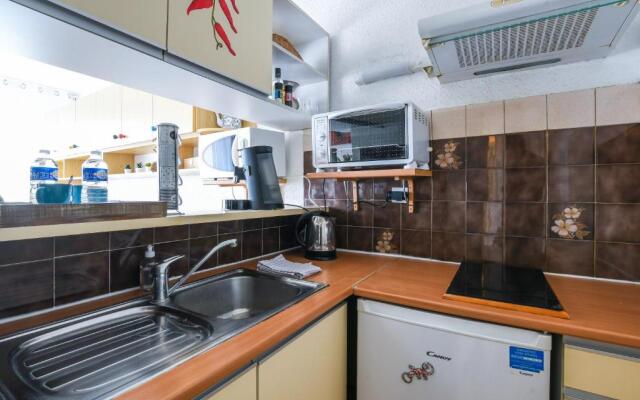 Studio Arena / Plage a 2min / Parking Prive / Terrasse (Adults Only)