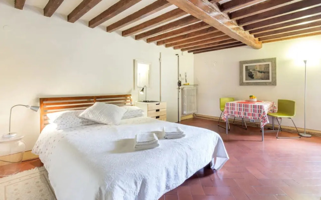 Studio apt (n.2) Ancient Palazzo