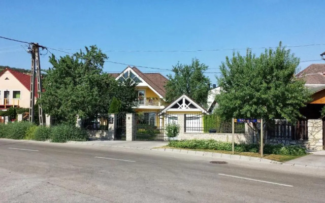 Tündérlak Vendégház