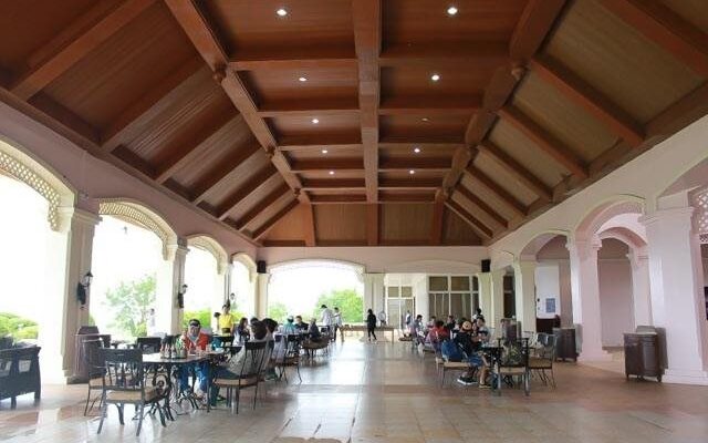 Mountain Lake Resort
