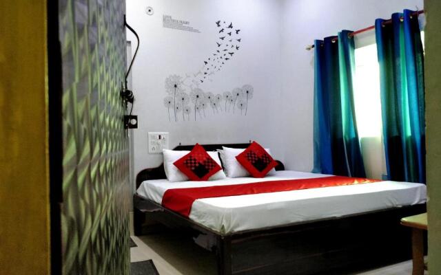 City Hotel