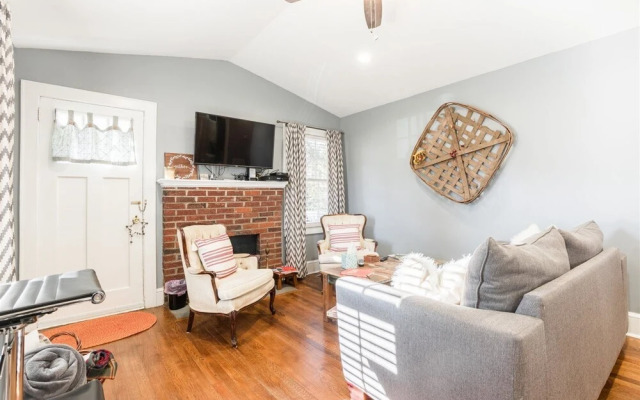 Cumberland Ave - 202