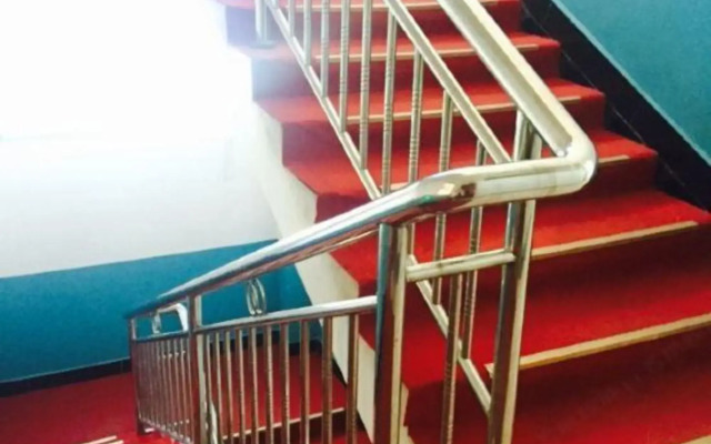 Xunyi cinema business hotel