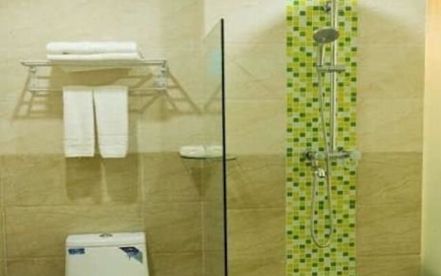 Guangzhou Zengcheng Jianghui Business Hotel