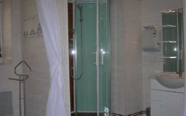 Grange Carole - 6 personnes