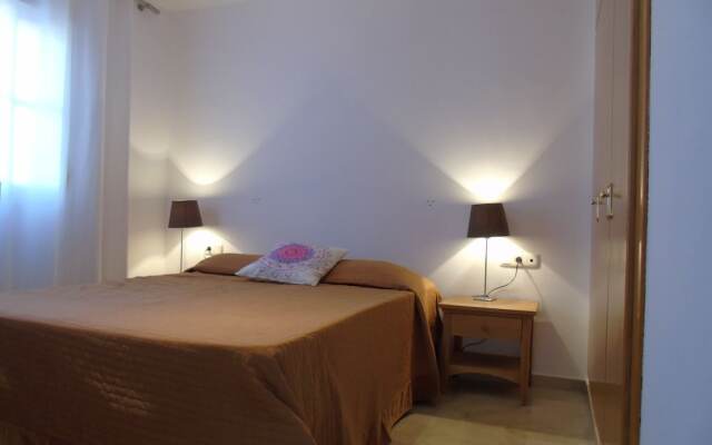 A&N Baviera Luxury - Three Bedroom Apartment, Sleeps 6