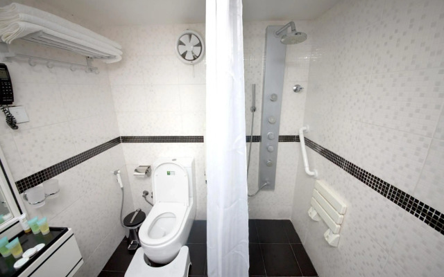White Fort Hotel