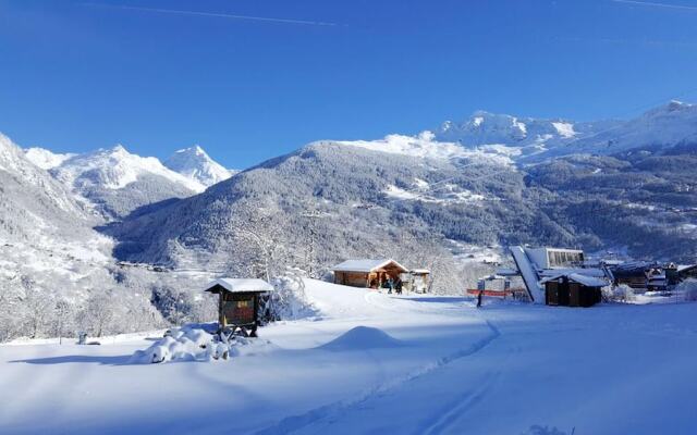 Apartment with 3 Bedrooms in Villaroger, with Wonderful Mountain View And Wifi - 30 M From the Slopes