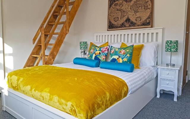 Sea Coast Apartment by Seaside Llandudno