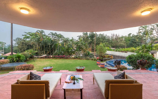 StayVista at Shantam House