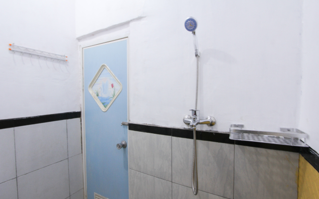 OYO 1594 Al Firdausi Residence