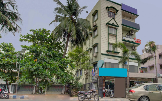 OYO Flagship 1805 Blue Orchid Corporate Inn