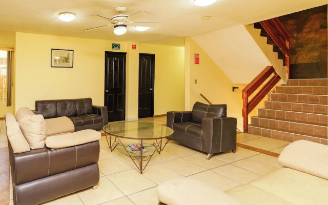 OYO Hotel Bugambilia, San Luis Potosí