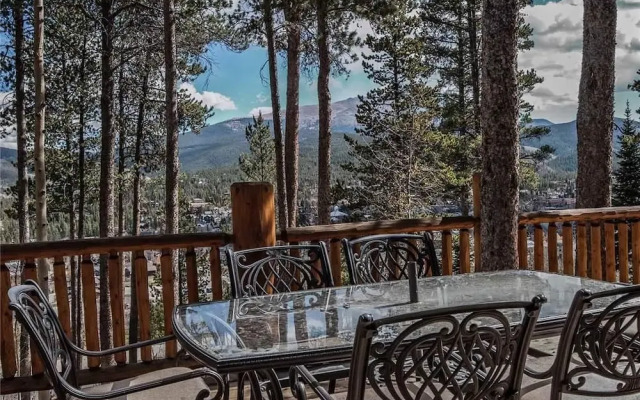 A Lookout Lodge House