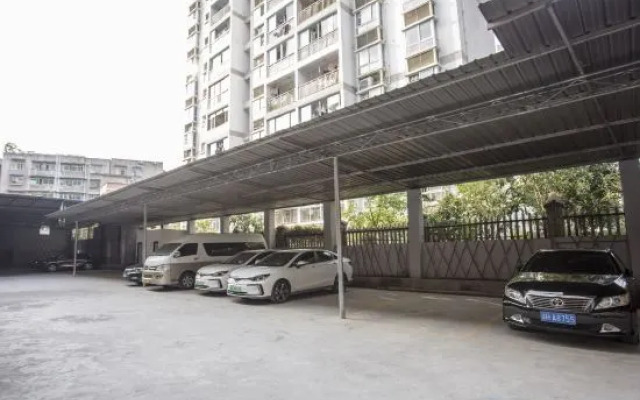 Dynasty Hotel (Chongqing Qianjiang Branch)
