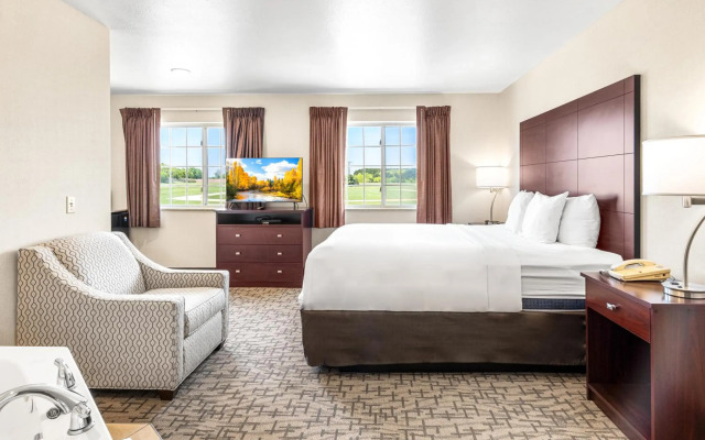 Boarders Inn & Suites by Cobblestone Hotels - Shawano