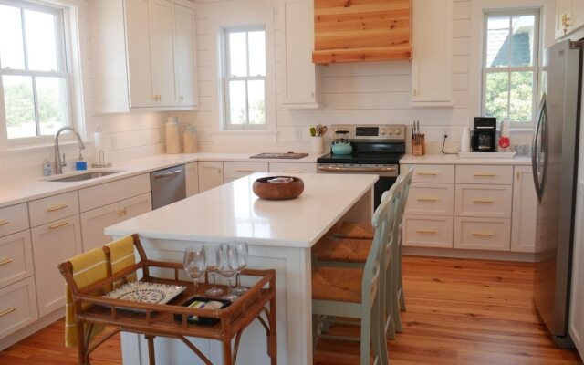 Shankri-la - 3 Br Home