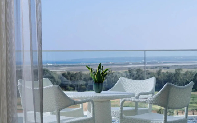 City of Dreams Mediterranean - Integrated Resort, Casino & Entertainment