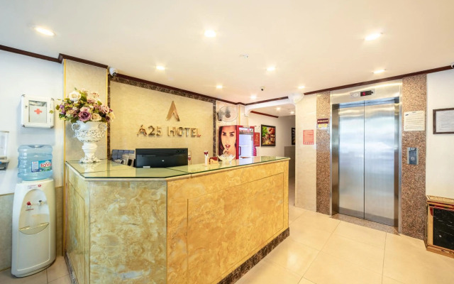 A25 Hotel - 53 Tue Tinh
