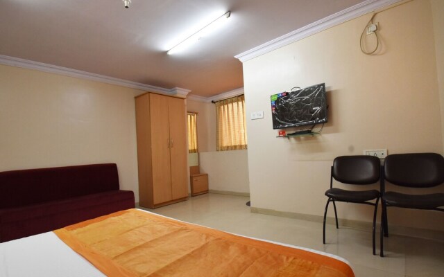 OYO 7551 SMB Residency