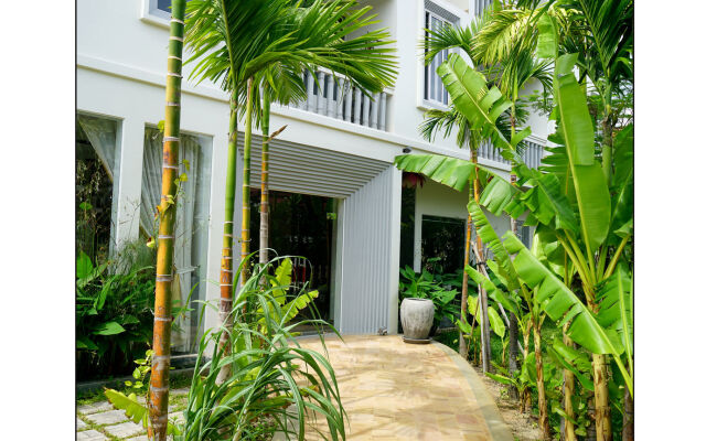 Paris Angkor Boutique
