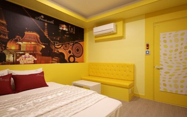 Amaranth Tourist Hotel