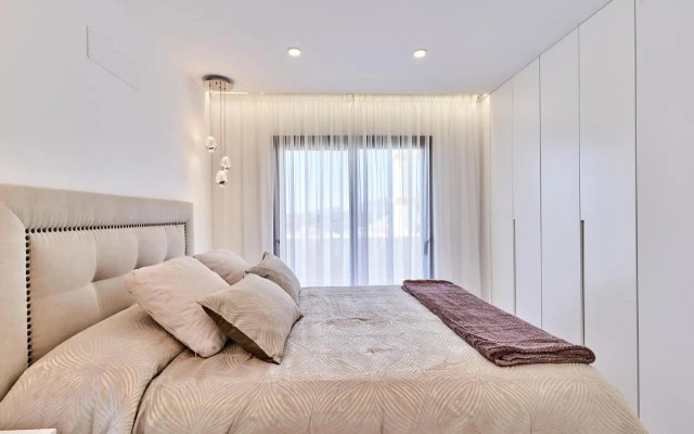 Windsor Apartment