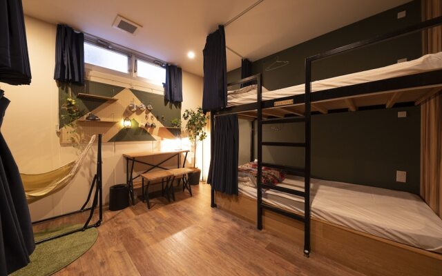 Glamping Tokyo Asakusa - Hostel