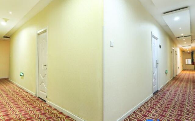 V8 Theme Hotel
