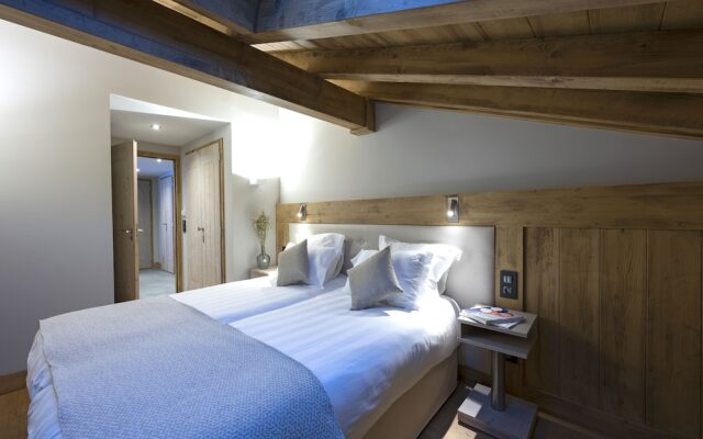 MGM Hôtels & Résidences – Résidence Chalets Éléna