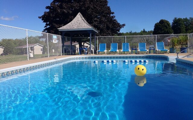 Upper Clements Cottages