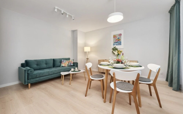 Wrocław Apartment Gwiaździsta by Renters