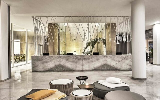 The G Hotel Seashell