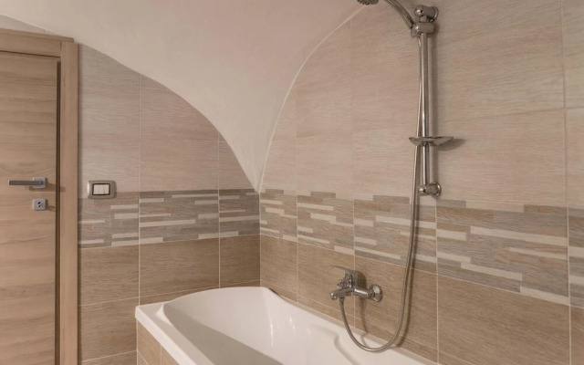 Via Nilo 20 Appartamento Grande