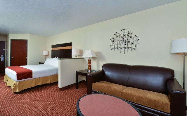 Holiday Inn Express Portland SE- Clackamas Area, an IHG Hotel