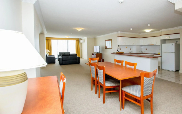 Springwood Tower Apartment Hotel