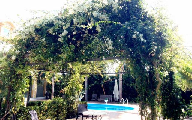 Villa Marrone Luxury Residences