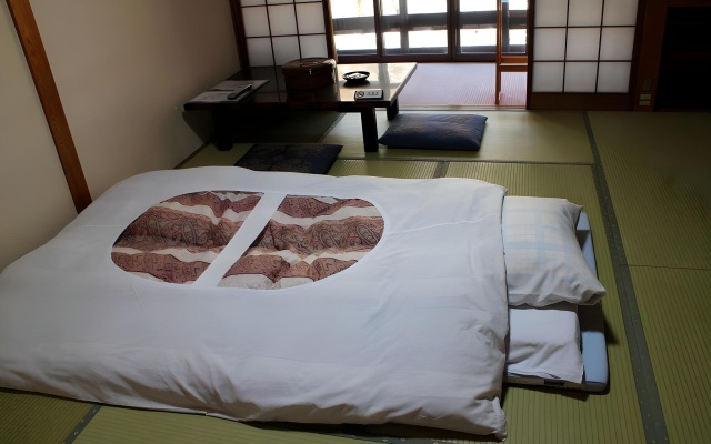 Shinzanso – Guest Rooms – Takayama