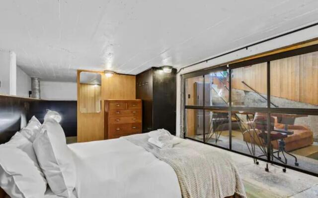 Unique Industrial-Style Apartment in Auckland