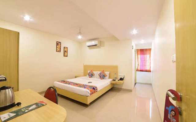 FabHotel Vinflora Banjara Hills