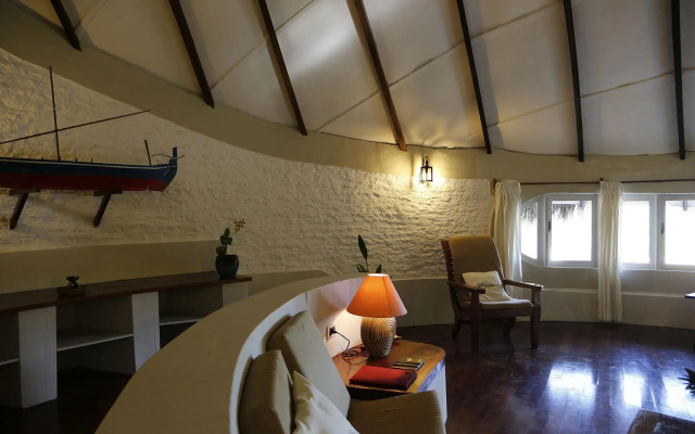 Nika Island Resort & Spa