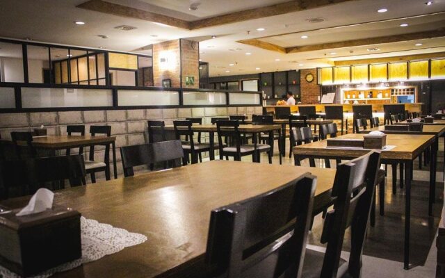 Koregon Hotel