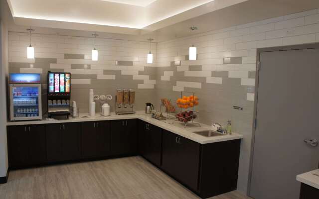 La Quinta Inn & Suites by Wyndham Mobile