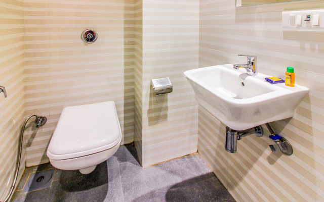 Fabhotel Rk International